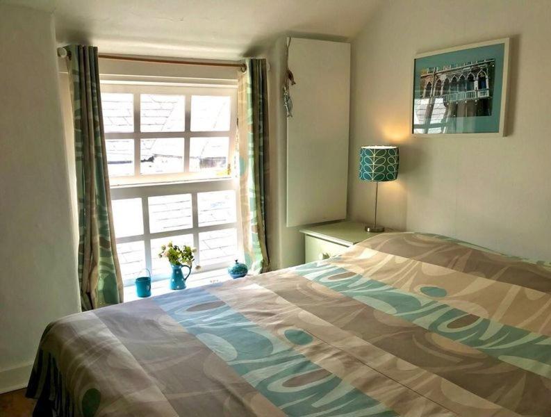 2-Bedroom Cottage In Barmouth Old Town With Sea Views Екстериор снимка